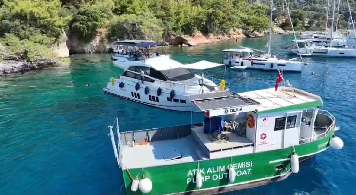Göcek'te Atık Alım Gemisi Hizmete Başladı: Denizlerden Günlük 23 Ton Atık Toplanacak 2